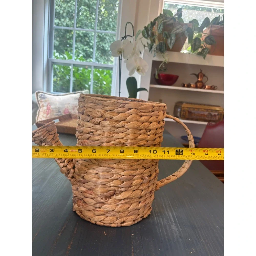 N/A handcrafted woven